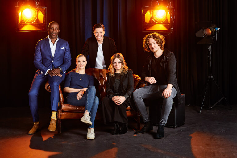 Ein Gruppenfoto der deutschen Jury des ESC 2019